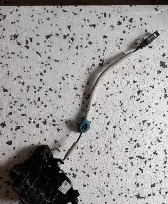 Volkswagen T-Cross Front door lock 10B837016