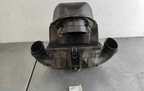 Maserati Quattroporte Air filter box 194852