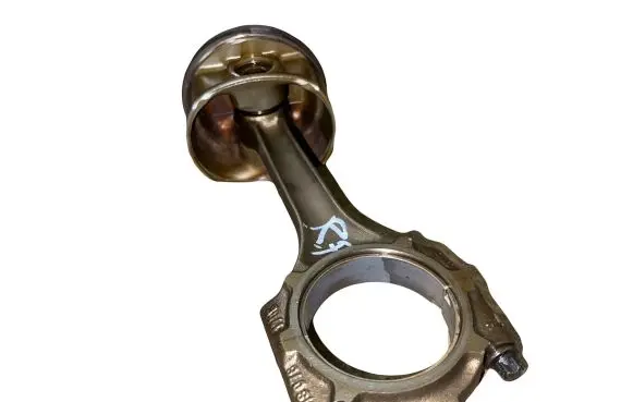 Audi A6 S6 C5 4B Piston with connecting rod