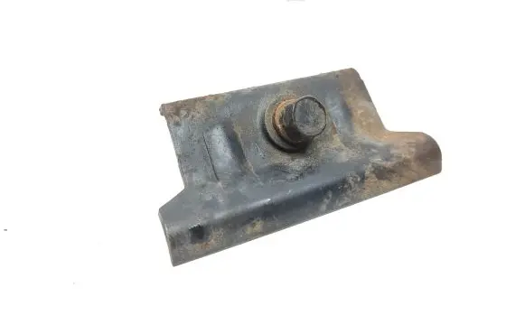 Battery bracket