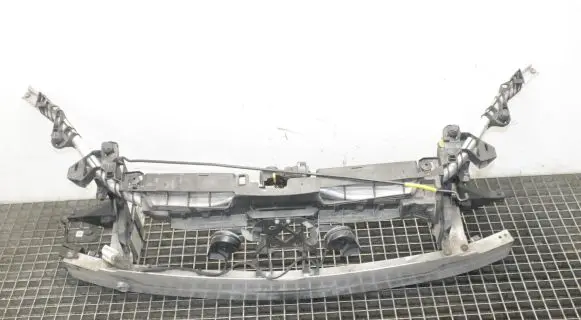 Mercedes-Benz GLA W156 Radiator support slam panel