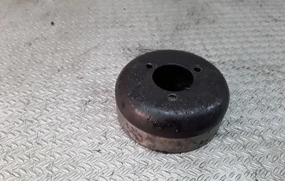 Audi A6 S6 C5 4B Water pump pulley 059119145A