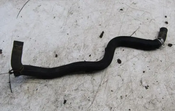 Nissan Qashqai Engine coolant pipe/hose