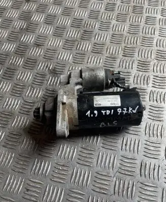 Audi A3 S3 A3 Sportback 8P Starter motor F032113842 113842