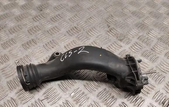 Mercedes-Benz CLS C218 X218 Engine coolant pipe/hose A2782000615