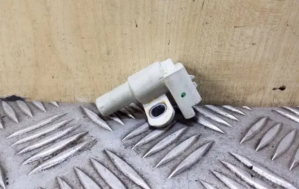 Camshaft position sensor