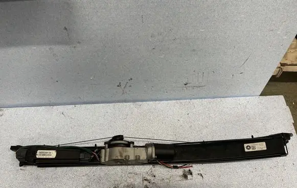 Chrysler Town u0026 Country V Sliding door latching motor 73124Q 04894993ADA 7212082805