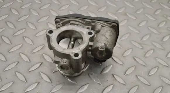Ford Focus Throttle valve 50989002