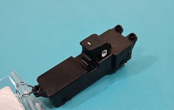 Electric window control switch