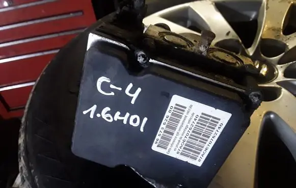 Citroen C4 I ABS Pump 9657352680