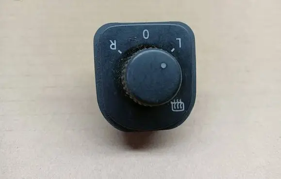 Volkswagen PASSAT B7 Wing mirror switch 1K0959565L