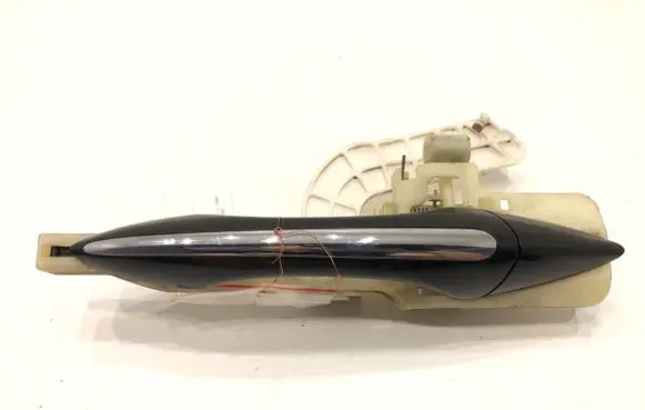 Rear door exterior handle