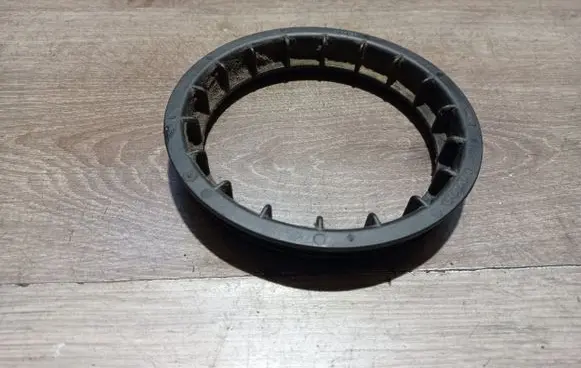 Volvo S60 In tank fuel pump screw locking ring/nut 8649739