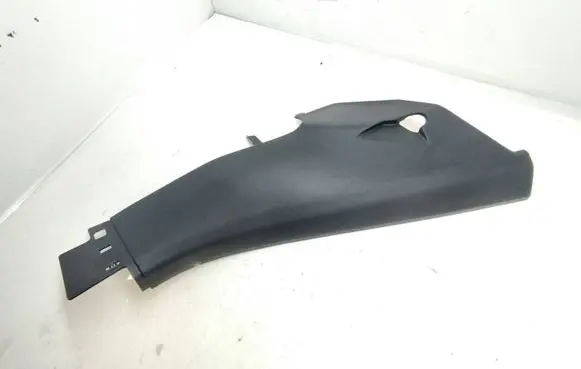 Volkswagen Touareg II (C) pillar trim 7P0867766