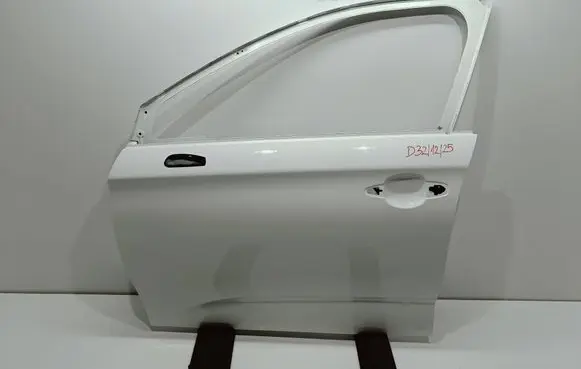 Citroen C4 II Front door D321226