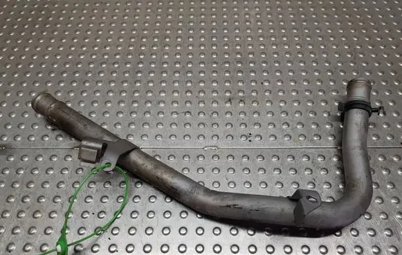 Mercedes-Benz B W246 W242 Engine coolant pipe/hose S27708317 A2702032902