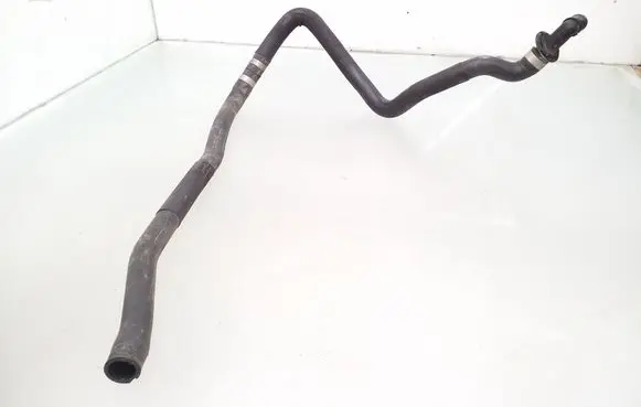 Mercedes-Benz E W211 Engine coolant pipe/hose A2118302296