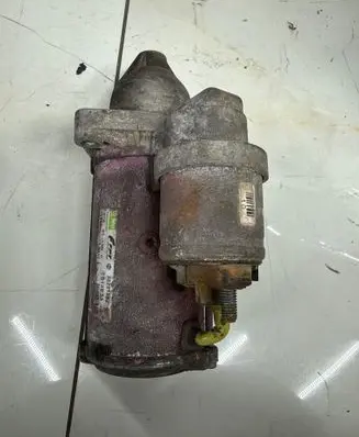 Opel Corsa D Starter motor 55221292 TS18E33