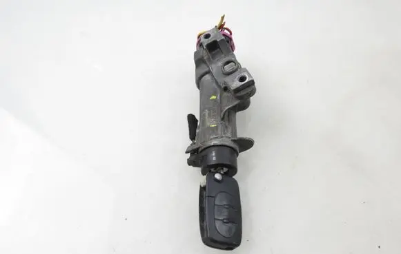 Audi A6 S6 C5 4B Ignition lock 4B0905851C