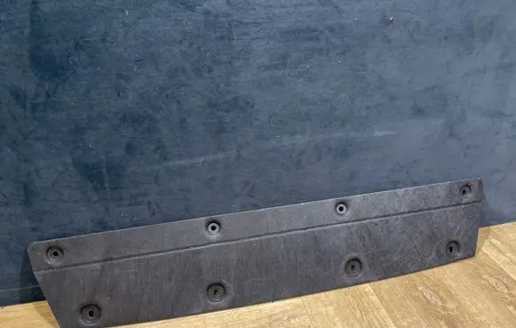 Land Rover Evoque II Engine splash shield/under tray K8D26B629BC XAVQ01 J33XA