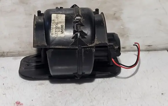 Renault Kangoo I Heater fan/blower 8200039211 9174550017