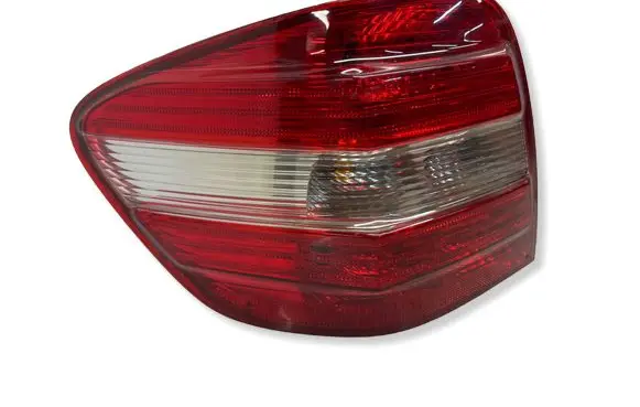 Mercedes-Benz ML W164 Rear/tail lights 404101L