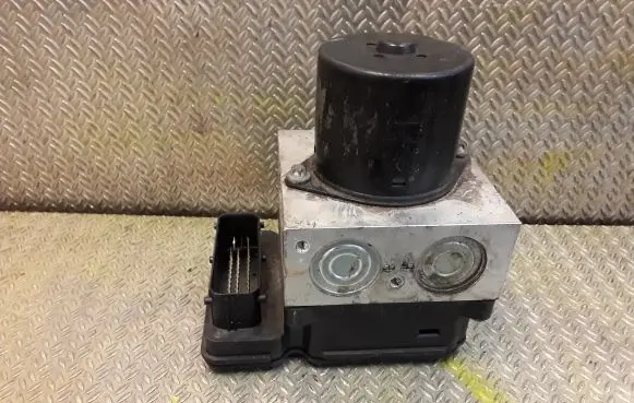 Opel Insignia A ABS Pump 22838815 62080173