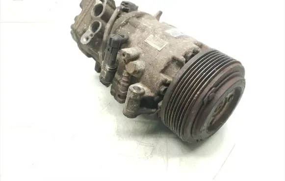 BMW 3 E90 E91 Air conditioning (A/C) compressor (pump) 9156820