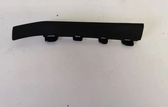 Dashboard lower bottom trim panel
