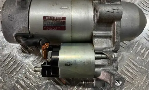 Lexus LS 460 - 600H Starter motor 2810038020 4280003980