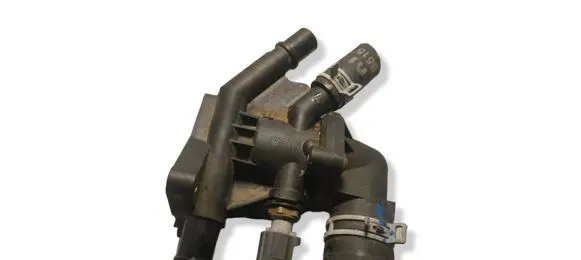 Ford Ecosport Thermostat/thermostat housing CM5G9K478GA