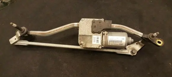 Audi A4 S4 B8 8K Front wiper linkage and motor 8K2955119A
