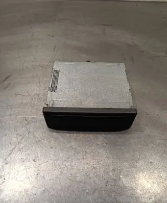 Renault Laguna II Navigation unit CD/DVD player 8200130524B FD0901510029567 0123456789