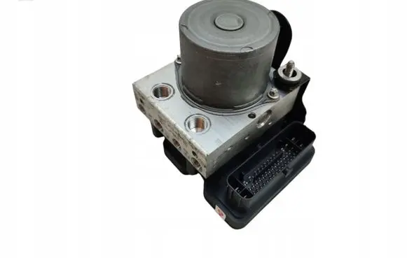 Jaguar XF Master brake cylinder GX63-14F447-AG