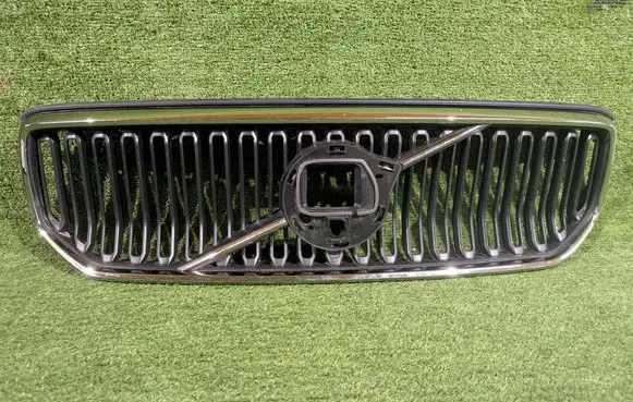 Volvo XC40 Front grill 32291461
