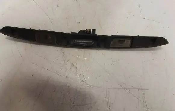 BMW 3 E46 Trunk door license plate light bar 0461700