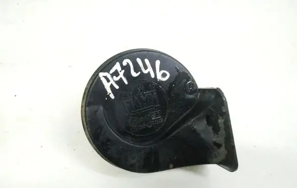 Volkswagen PASSAT B6 Horn signal E335717 CH2035