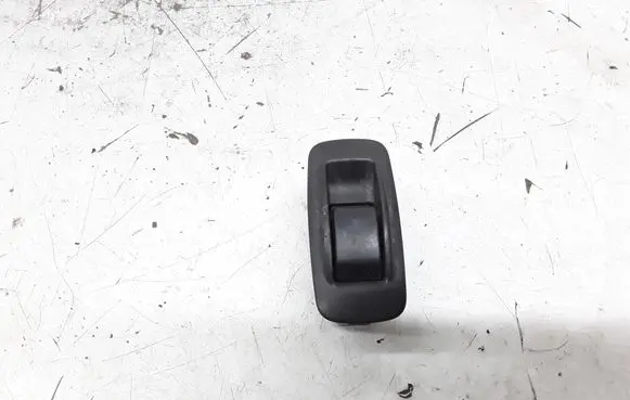 Toyota Corolla Verso AR10 Electric window control switch 848010F030