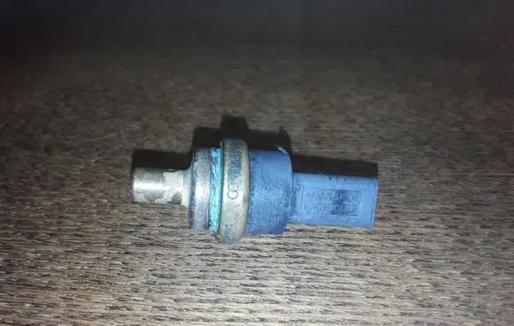 Audi A3 S3 8P Coolant level sensor 06A919501A
