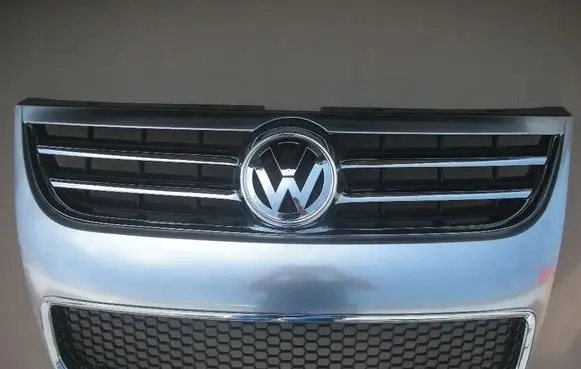 Volkswagen T-Cross Front bumper upper radiator grill 7L6853651K