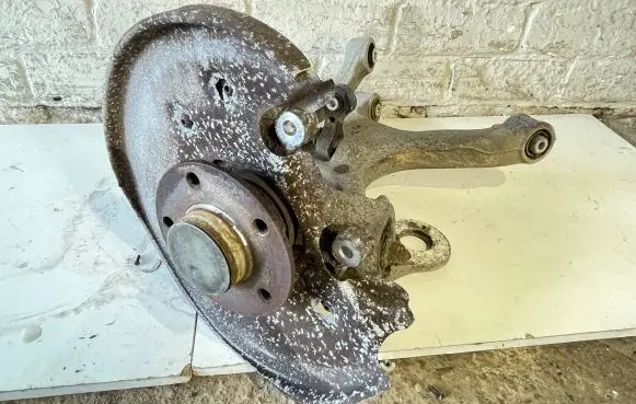 Audi A4 S4 B8 8K Rear wheel hub spindle/knuckle 8K0505432AK