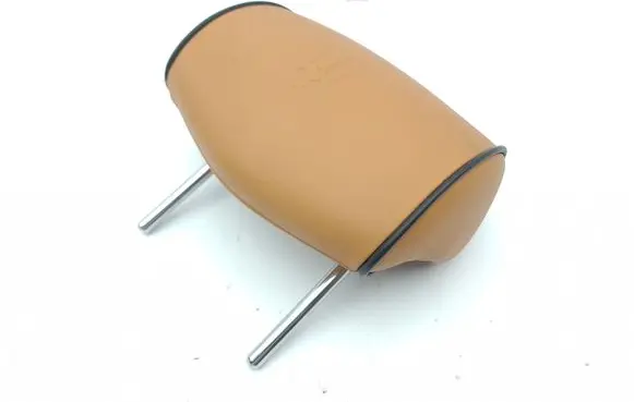 Maserati Quattroporte Rear seat headrest 