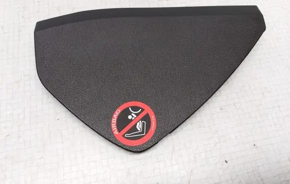 Mercedes-Benz E W211 Dashboard side end trim 2116800478
