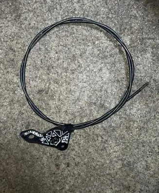 BMW 5 E34 Engine bonnet/hood lock release cable 51231928621