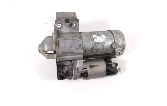 BMW 5 F10 F11 Starter motor 8570846