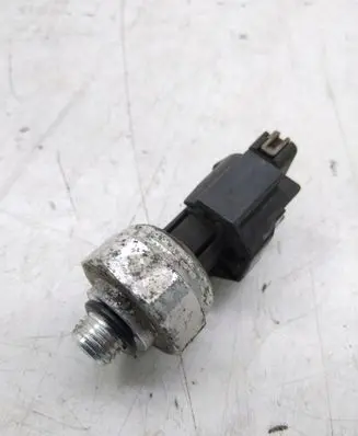 Hyundai ix35 Air conditioning (A/C) pressure sensor 42CP812
