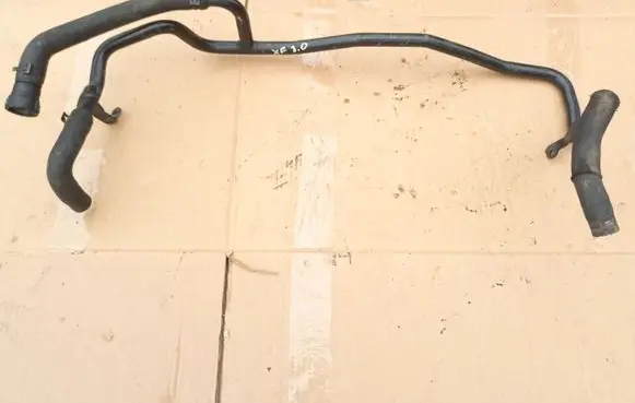 Jaguar XF Engine coolant pipe/hose C2Z4556