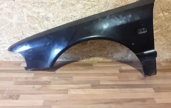 Audi A8 S8 D2 4D Fender