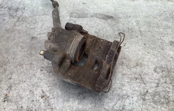 Citroen C4 Grand Picasso Front brake caliper