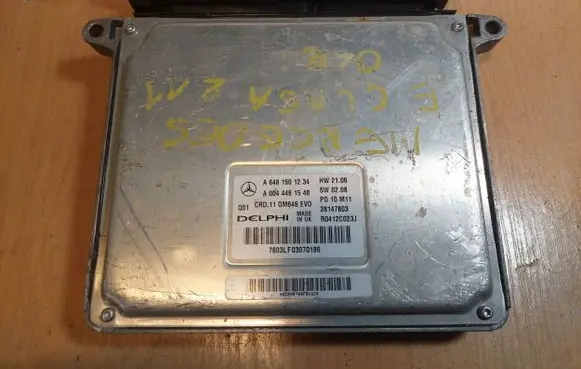 Mercedes-Benz E W211 Engine control unit/module ECU A6461501234 A0044461540 CRD.11